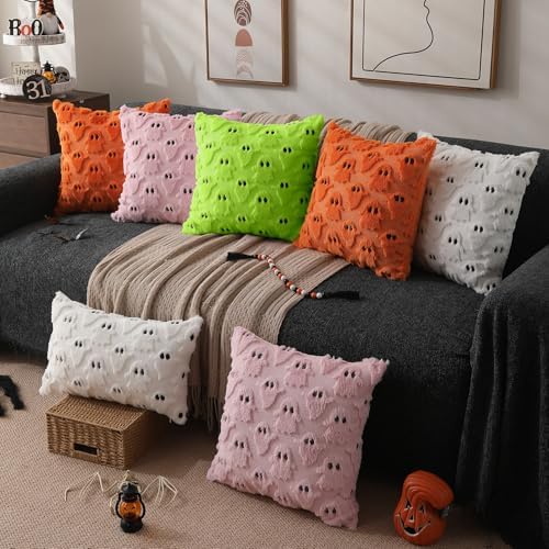 DFXSZ Halloween Pillow Covers 20x20 inch 2Pcs Green Ghost Halloween Decor