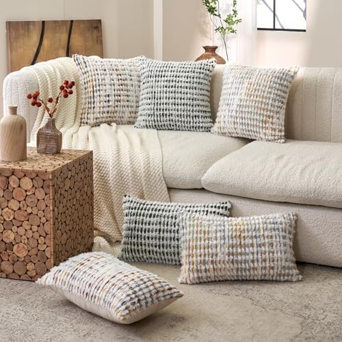 Aeckself Boho Chenille Tufted Pillow Cover 18 x 18 Inch, Decorative Square Throw Pillow Cover Neutral Pillowcase for Couch Bedroom Living Room, Green White