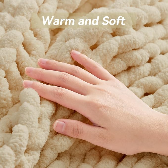 Negwoo Chunky Knit Throw Blanket, Knitted Throw Chenille Yarn, 40"*50" | Soft Thick Cable Knitted Blankets, Handmade Big Thick Blanket, Machine Washable Cute Comfy Blanket for Home Decor, Oatmeal