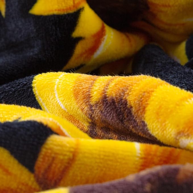 Sunflower Blankets Gifts for Women, Double-Sided Throw Blanket Cute Bedding for Girls, Lightweight Flannel Cozy Plush for Adult Kids, Sunflowers Girly Bedroom Decor (Black and Yellow)50x60 inch