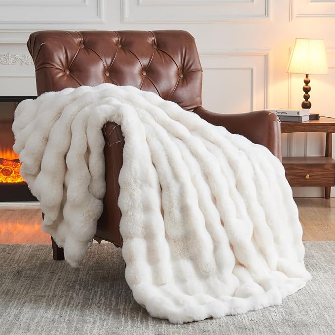 NEWCOSPLAY Faux Fur Thick Bubble Twin Blanket for Couch, Ivory, 60"x80" | Luxury Fluffy Thick Warm Bubble Blanket for Couch Sofa Bed 1000GSM, Soft Plush Cozy Decorative Throw, Gift for Women Men