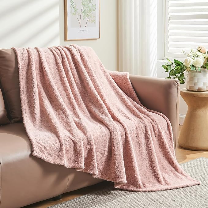 NEWCOSPLAY Knitted Throw Blanket for Couch Sofa Bed, Pink, 90"x110" | Super Soft Plush, Fuzzy Fluffy Microfiber, Lightweight Cozy Blanket for Room Decor, All Season Use