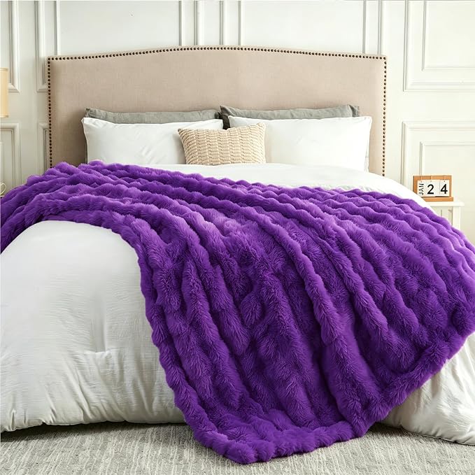 NEWCOSPLAY Faux Fur Fluffy Bubble Throw Blanket for Couch, Purple, 50"x60" | Soft Thick Warm Bubble Blanket for Couch Sofa Bed 550GSM, Plush Cozy Luxury Decorative Throw, Gift for Women Men