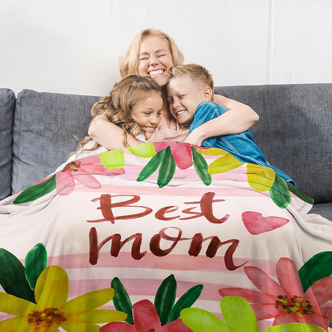 FILO ESTILO Mom Blanket 50"x60" in Gift Ready Packaging for Mother | Cozy Dyed Fleece Throw Blanket by FiloEstilo - Best Mom Ever Gift for Couch or Bed | Special Present from Daughter or Son