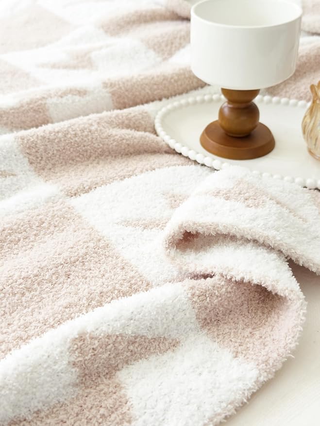 Ultra Soft Cozy Buffalo Checkerboard Grid with Lightning Pattern Fluffy Microfiber Knitted Throw Blanket Lightweight Fleece Checkered Blanket for Sofa Couch Bed Travel