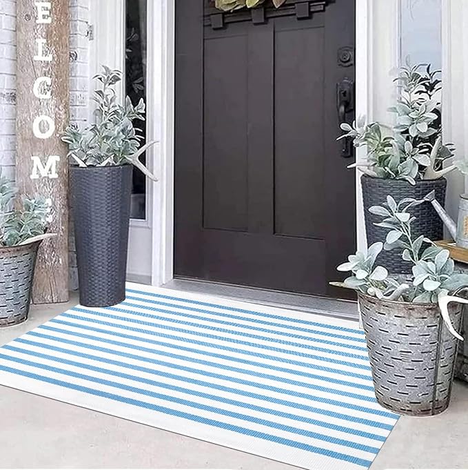Light Blue White Outdoor Rug 2'x4.3',Striped Front Porch Rug Machine Washable Front Door Mat Entryway Throw Rug for Front Porch Indoor Outdoor Doormat