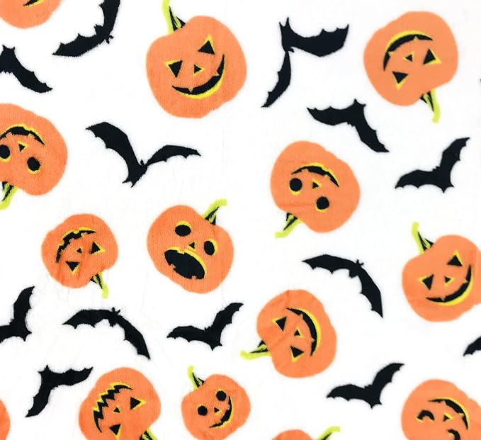 Serafina Home Halloween Fleece Throw Blanket: Happy Jack O'Lantern Pumpkins and Black Bat Design on Soft Velvety Blanket for Sofa Bed Couch Chair Dorm, 50" x 60"