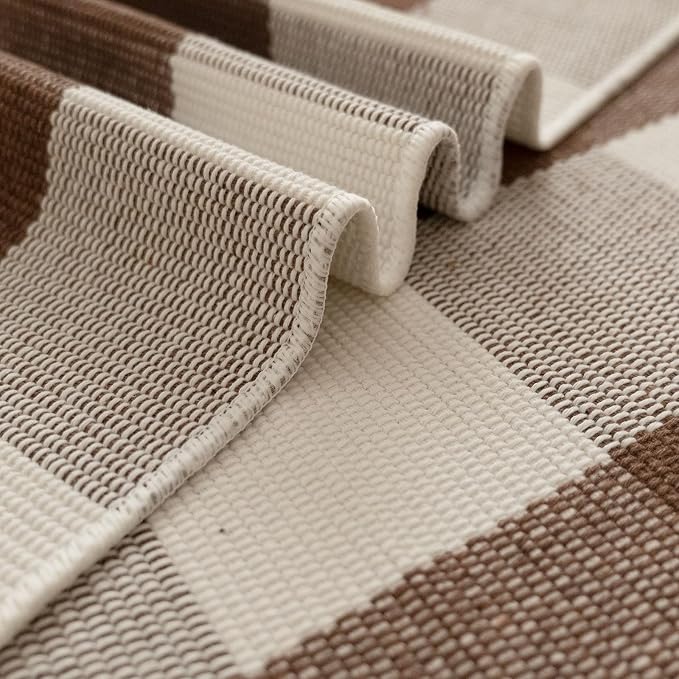 Buffalo Plaid Outdoor Rugs, 2'4" x 3'7" Brown and White Checkered Indoor/Outdoor Area Rug, Layering Rug for Hello/Welcome Door Mat, Washable Cotton Woven Farmhouse Mat for Fall Front Porch Décor