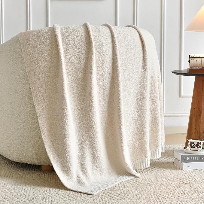 Chunky Knit Boucle Throw Blanket, Soft Washable Coastal Blanket for Bed Couch, Lightweight Cozy Oversized Feather Knit Blanket Indoor Outdoor for Sofa (Ivory White, Twin 60"x80")