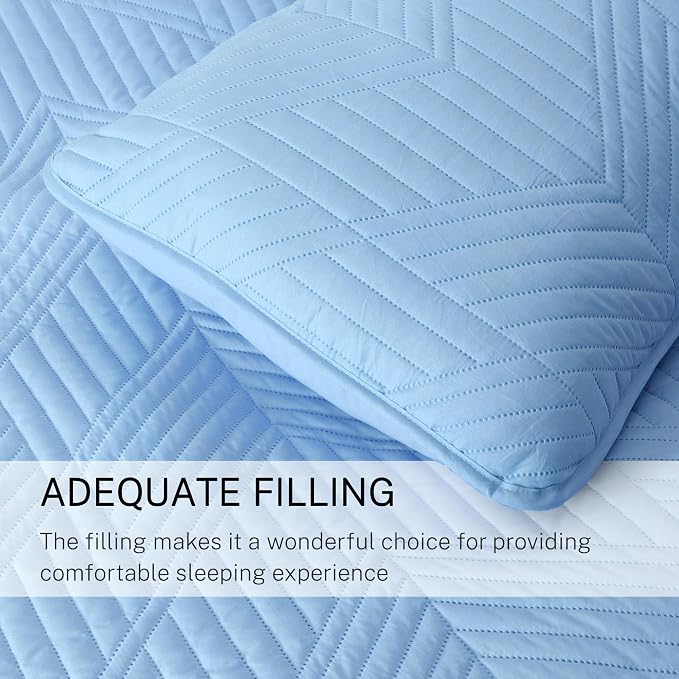 Exclusivo Mezcla Ultrasonic King Quilt Bedding Set, Light Blue | Lightweight Bedspreads, Soft Microfiber, Modern Geometric Coverlet, All Season Bed Cover, 1 Quilt and 2 Pillow Shams