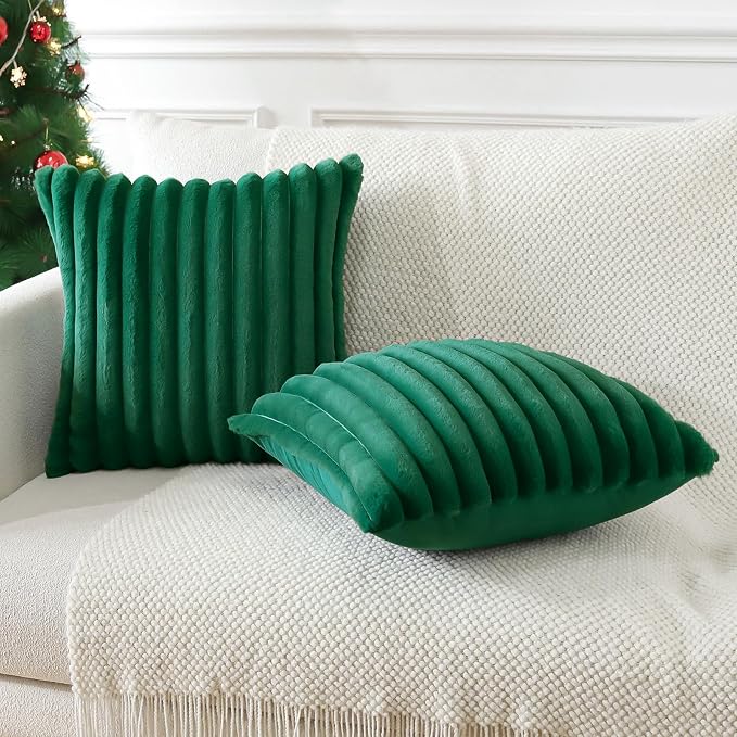 Soleebee Set of 2 Throw Pillow Covers Soft Cozy Velvet Pillowcase Faux Rabbit Fur Cover for Couch Sofa Bed Chair Home Decorative Pillows Cover (20x20 Inch, Christmas Green)