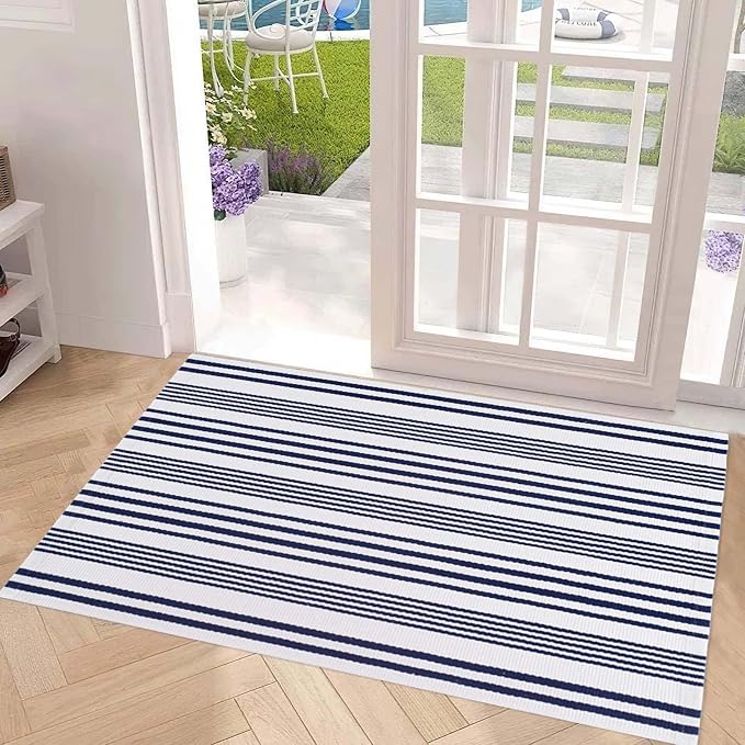 Blue and White Outdoor Rug 24'' x 51''Front Porch Rug Hand-Woven Machine Washable Indoor Layered Door Mats for Entryway/Bedroom