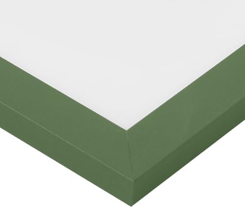 Muzilife Green 12x16 Wood Picture Frame with Mat, Real Glass Cover, 1 Pack
