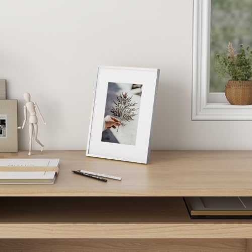 Fun Memories 5x7 Metal Picture Frame - 5 x 7 Aluminum Photo Frames with 4x6 Removable Mat- Ideal for Wall or Tabletop Display - Wall Hook Hanging Hardware Included (Silver, 1 Pack)