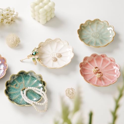 Lotus Ring Holder Dish Small Indoor Ash Tray, Ceramic Dessert Plate Trinket Jewelry Holder Organizing Necklace Earrings for Parents Friends Sister, Light Green. All Jewelries Are NOT Included.
