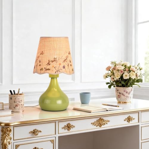 Ziqqeelam Green mall Bedside Cute Table Lamp for Bedroom, Table Lamps for Nightstand, Scalloped Rattan Shade Table Lamps for Small Spaces for Bedroom, Home Office, Living Room