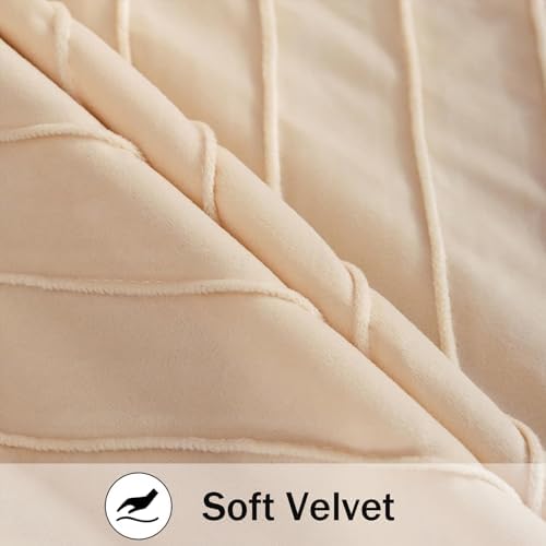 Velvet Throw Pillow Covers 22x22 inch Pack of 2 Gold Decor Cream