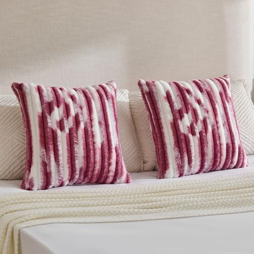 FUTEI Pack of 2 Faux Fur Throw Pillow Covers 26x26 Inch, Burgundy White