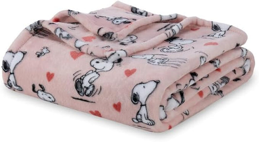 Berkshire Blanket Peanuts® VelvetLoft® Cute Character Snoopy Plush Blanket,Poses and Hearts Blush,Twin 60 in x 90 in (Official Peanuts® Product)