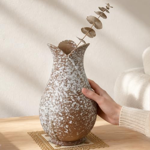 AOZITA Ceramic Flower Vase,9.3" Tall Rustic Farmhouse Vase with Gradient Finish, Vintage Home Decor for Living Room, Kitchen, Bedroom & Office, Terracotta Tulip