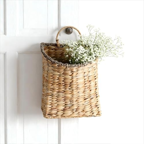Woven Hanging Wall Basket, Rattan Wall Basket Planter, Front Door Hanger Basket Wreath for Plants,Outdoor Wicker Baskets for Wall,Door Baskets for Flowers Front Door Decor,8.6" D x 5.1" W x 11.6" H