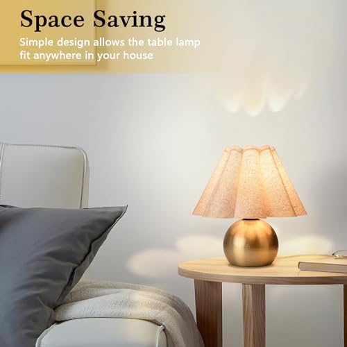 Gold Small Bedside Table Lamp for Bedroom, Brass Gold Bedroom Lamps for Nightstand, Cute Mini Table Lamps for Small Spaces with Scalloped Shade for Kitchen Counter, Bookshelf, Living Room, Kids Dorm