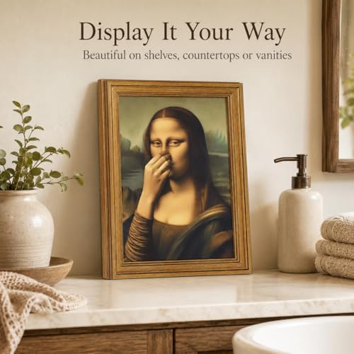 CXKAWM Gold Framed Funny Mona Lisa Holding Nose Bathroom Wall Art12 x 16 in | Mona Lisa Bathroom Wall Decor Picture Humor Amusing Toilet Poster Print for Restroom Bathroom Home decoration