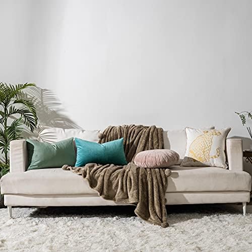 Sage Decorative Lumbar Velvet Throw Pillow Covers 16x24 inch Set of 2 with Zipper Luxury Soft Solid Rectangle Cushion Covers Case for Sofa Couch Bed Living Room