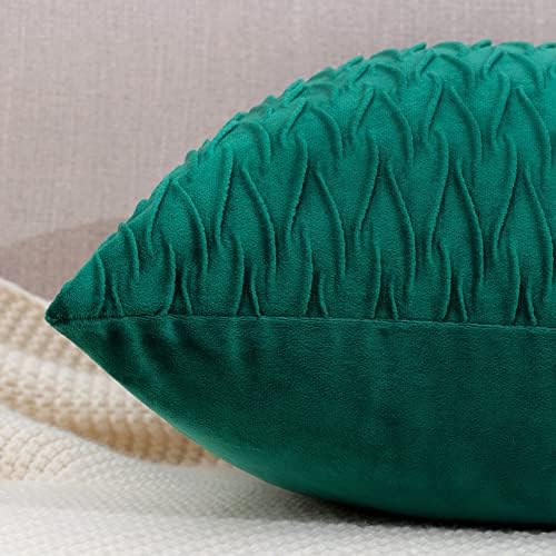 MADIZZ Set of 2 Super Soft Velvet Decorative Throw Pillow Covers 18x18 inch Green Square with Texture Luxury Style Cushion Case Pillow Shell for Sofa Bedroom