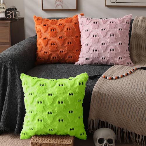 DFXSZ Halloween Pillow Covers 16x16 inch 2Pcs Green Ghost Halloween Decor