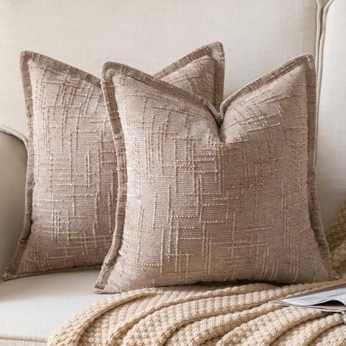 Yaertun Chenille Throw Pillow Covers 20x20 Inch Set of 2 Textured Broadside Soft Cozy Velvet Pillow Covers Modern Farmhouse Boho Decorative Pillow Cases for Couch Bed Sofa Livingroom Camel