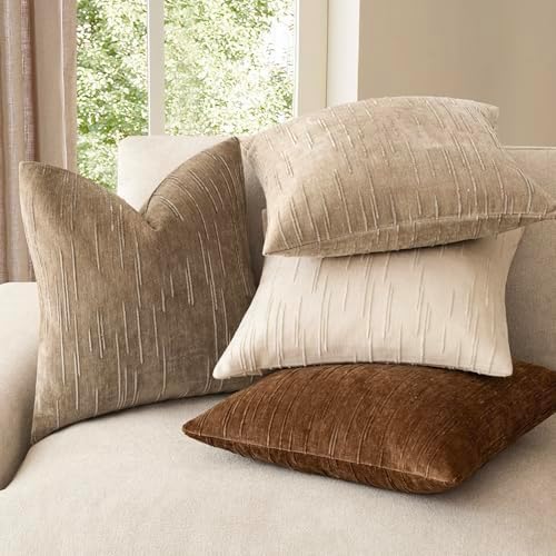 Foindtower Pack of 2 Slubby Textured Chenille Throw Decorative Pillow Covers Lumbar Accent Solid Cushion Cover Neutral Farmhouse Pillow Case for Couch Sofa Bedroom Living Room 12x20 Inch,Brown