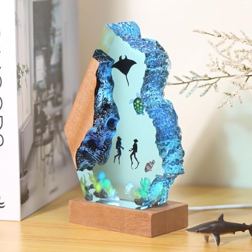Handmade Scuba Diving Resin Ocean Lamp with Woodden Base