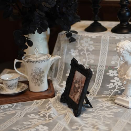 SIKOO Vintage Picture Frames 4x4 Black Antique Ornate Picture Frame Tabletop and Wall Mount Display Vintage Gothic Wall Decor Gallery Retro Home Decor