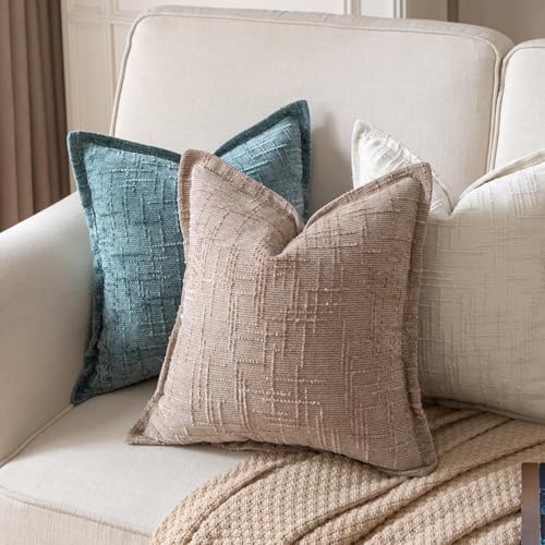Yaertun Chenille Throw Pillow Covers 20x20 Inch Set of 2 Textured Broadside Soft Cozy Velvet Pillow Covers Modern Farmhouse Boho Decorative Pillow Cases for Couch Bed Sofa Livingroom Camel