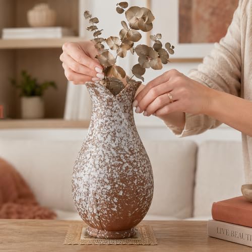 AOZITA Ceramic Flower Vase,9.3" Tall Rustic Farmhouse Vase with Gradient Finish, Vintage Home Decor for Living Room, Kitchen, Bedroom & Office, Terracotta Tulip