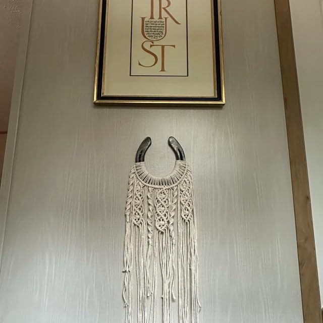 Dielianyi Equestrian Macrame Wall Hanging Equestrian wall art Handmade macrame decor Equestrian-inspired wall hanging horse lover decor (White)