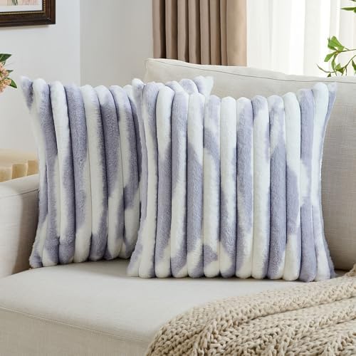 FUTEI Pack of 2 Faux Fur Throw Pillow Covers 20x20 Inch, Light Purple White