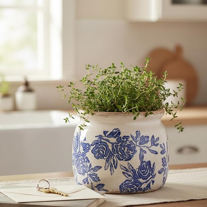 Chinoiserie Ceramic Plant Pot for Garden Decor, 6.3in Rustic Farmhouse Planter with Drainage Hole for House Plants, Blue and White Vase for Centerpiece, Kitchen & Office Decoration, Plant Lover Gifts