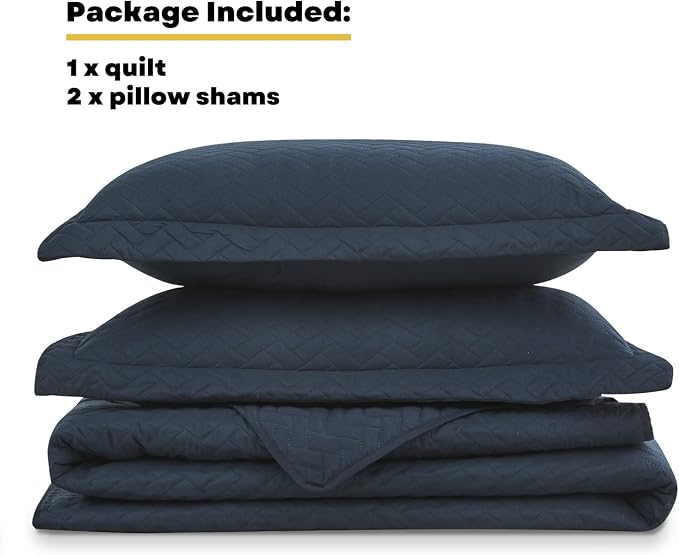 Maple&Stone Navy Quilt Set Queen Size, Lightweight Bedspread | Breathable Coverlet with Chevron Pattern, All-Season Dorm Bed Cover Set Bedding Decor 3 Piece