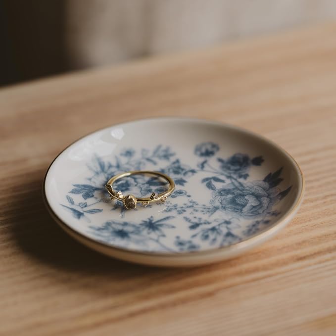 Sweet Water Decor Blue Delft Jewelry Dish Tray - Ceramic Ring Dish for Bridal Shower, Wedding, and Home Decor - Elegant Jewelry Holder & Organizer for Women