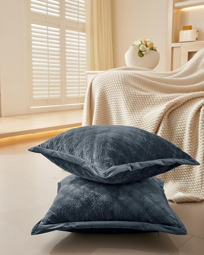 Throw Pillow Cover 18x18 1 Piece Velvet Square Pillowcase Soft Skin-Friendly Cross Process Decorative Farmhouse Cushion Covers for Couch Sofa Bedroom Living Room,Gray Blue