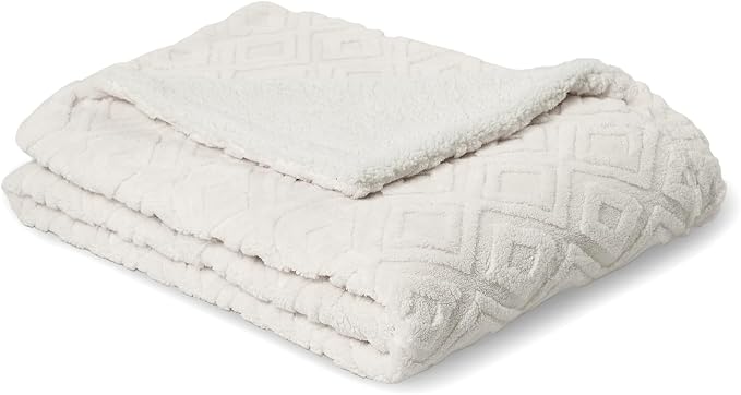 EverGrace Jacquard Reversible Sherpa Throw Blanket, 50" x 60", Off White | Jacquard Sherpa Throw Blanket, Super Soft, Cozy Plush Blanket, Reversible Thick Warm Throw for Bed, Sofa, Living Room