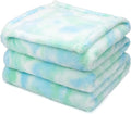 Fleece Blanket Green Throw Blanket - 300GSM Throw Blanket for Couch Soft Fuzzy Plush Cozy Blankets, Spring Home Decor