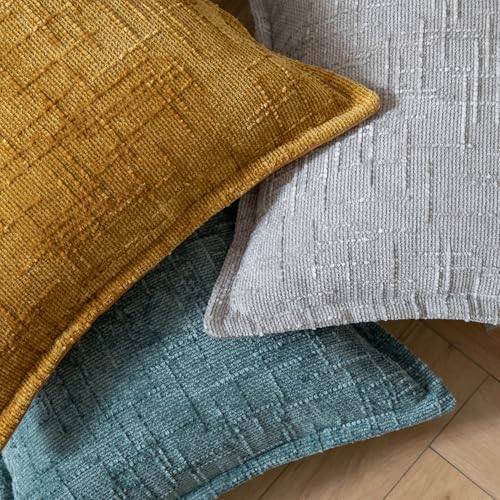 Yaertun Chenille Throw Pillow Covers 16x24 Inch Set of 2 Textured Broadside Soft Cozy Velvet Pillow Covers Modern Farmhouse Boho Decorative Pillow Cases for Couch Bed Sofa Livingroom Light Gray