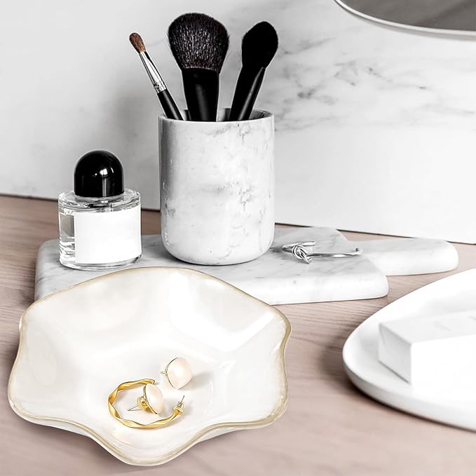 Binoster Ceramic Jewelry Dish,Ring Dish,Trinket Tray,Jewelry Tray Room Decor Bathroom Home Decor Gifts for Women Mom Sister Coworker Friend Bride(5.5in White)