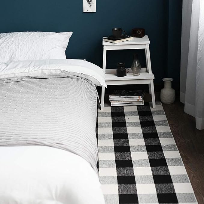 Ukeler Cotton Handmade Buffalo Checkered Kitchen Rugs Runner Washable Braided Kitchen Mat Black and White Plaid Runner Rug for Living Room/Bedroom 2'×6'