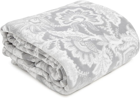 Vera Bradley Women's Fleece Throw Blanket – Soft Plush Blanket for Couch, Bedroom & Home Décor