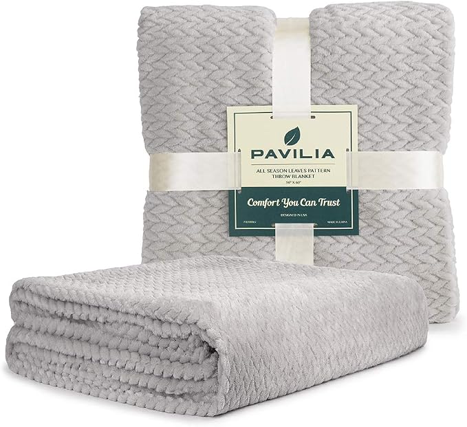 PAVILIA Soft Fleece Light Grey Throw Blanket for Couch, Lightweight Plush Warm Blankets for Bed, Fuzzy Cozy Flannel Blanket Throw for Sofa, Travel, Jacquard Pattern, Light Gray, 50x60 inch
