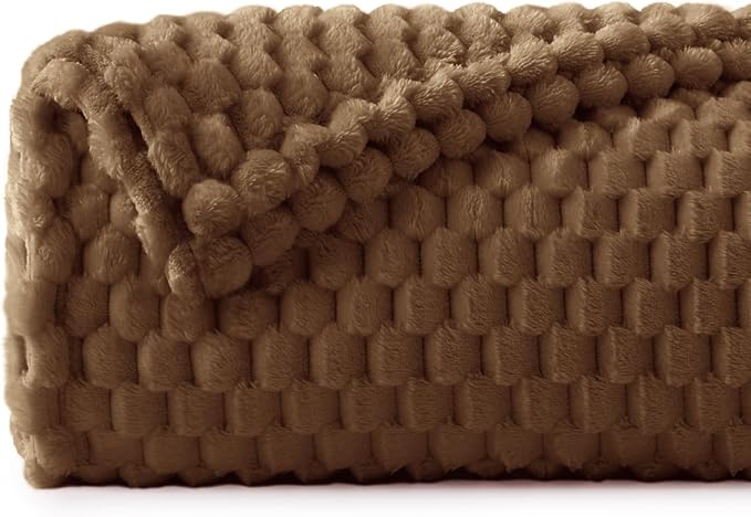 BEDELITE Brown Throw Blanket for Couch, Soft Cozy Gifts for Women, 50 * 60 | 3D Jacquard Decorative Fleece Blanket, Super Soft Plush Throws, Cute Birthday Gift for Women & Men, Suitable for All Seasons